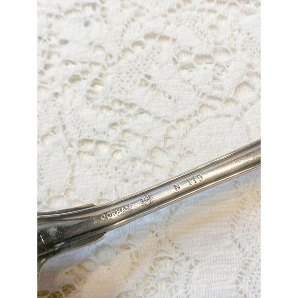 Vintage Gorham Old French Silverplate 10 inch Solid Salad  Shell Spoon N 119 - Picture 5 of 5